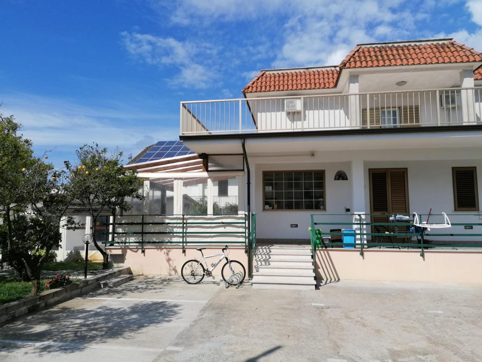 Monolocale Tirreno Studio Seafront Formia Exterior photo