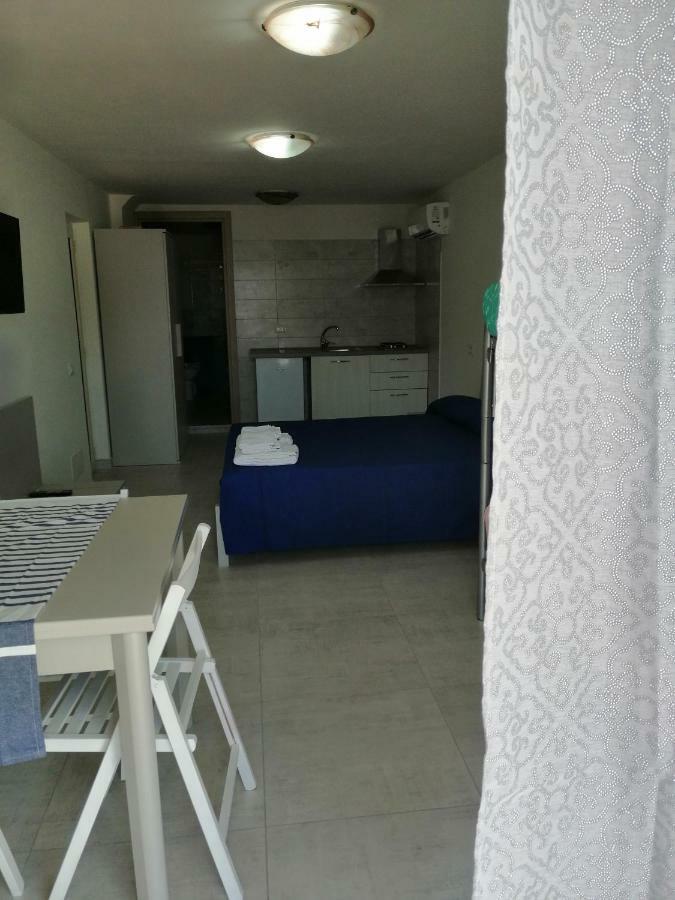 Monolocale Tirreno Studio Seafront Formia Exterior photo